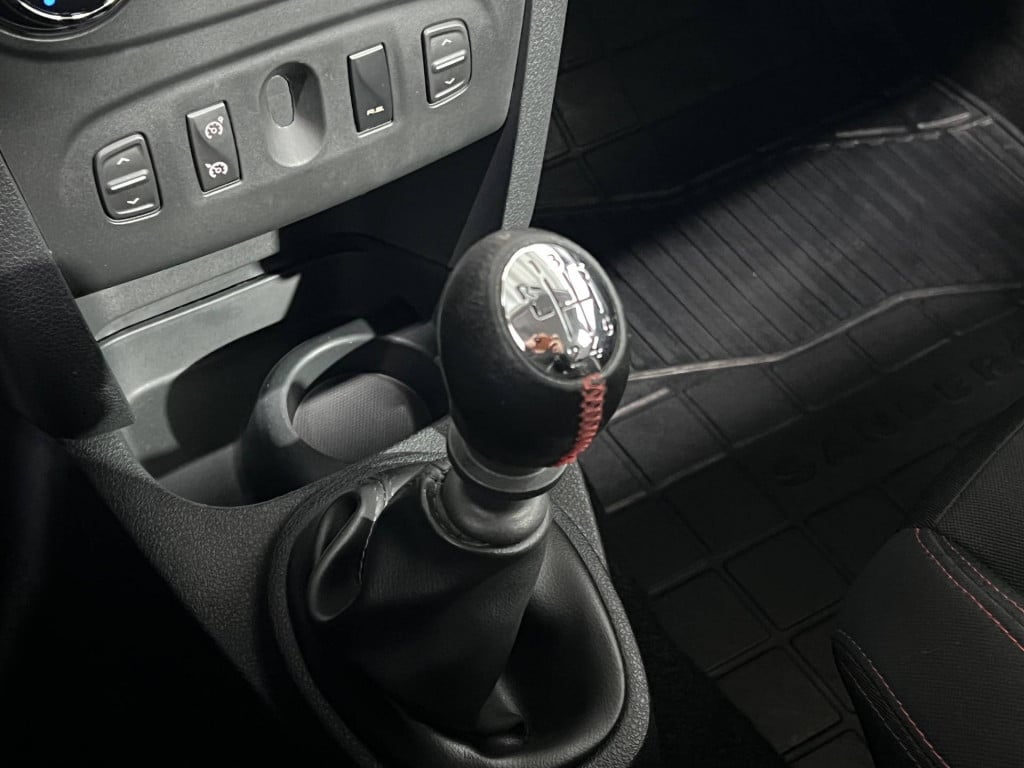 Imagem do veículo Renault Sandero Rs20mt 2017
