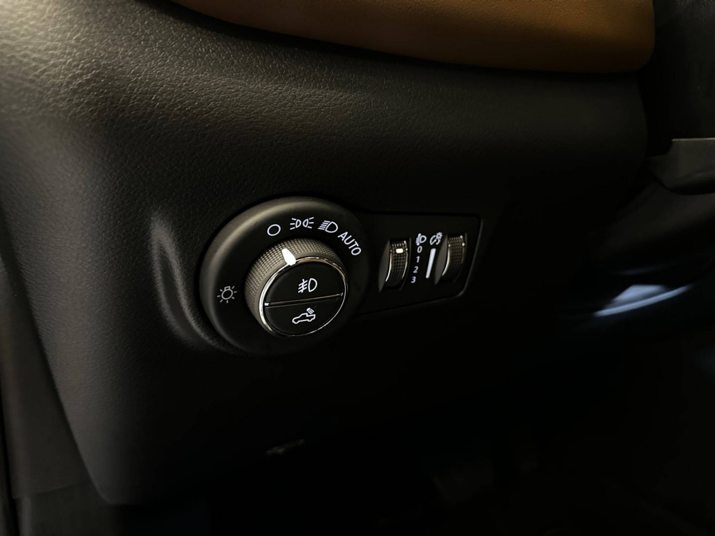 Imagem do veículo Ram Rampage Laramie 2.0 Turbodiesel 2024