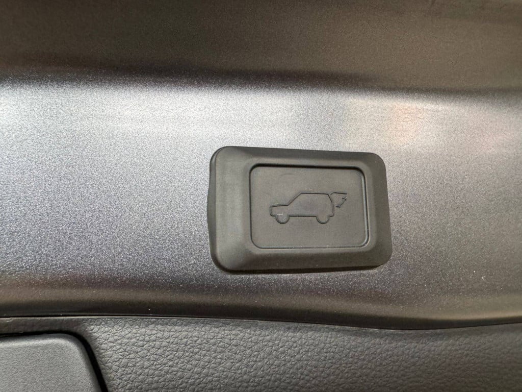 Imagem do veículo Toyota Rav4h Sxawd Cnt 2023