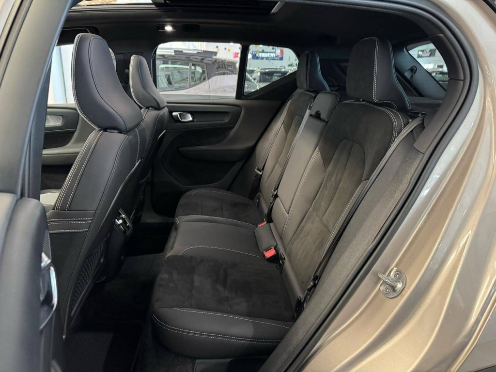 Imagem do veículo Volvo Xc40 6 Plus 2024