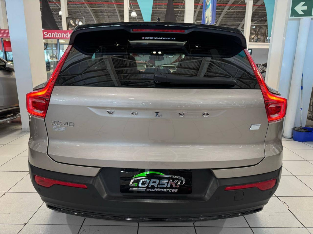 Imagem do veículo Volvo Xc40 6 Plus 2024