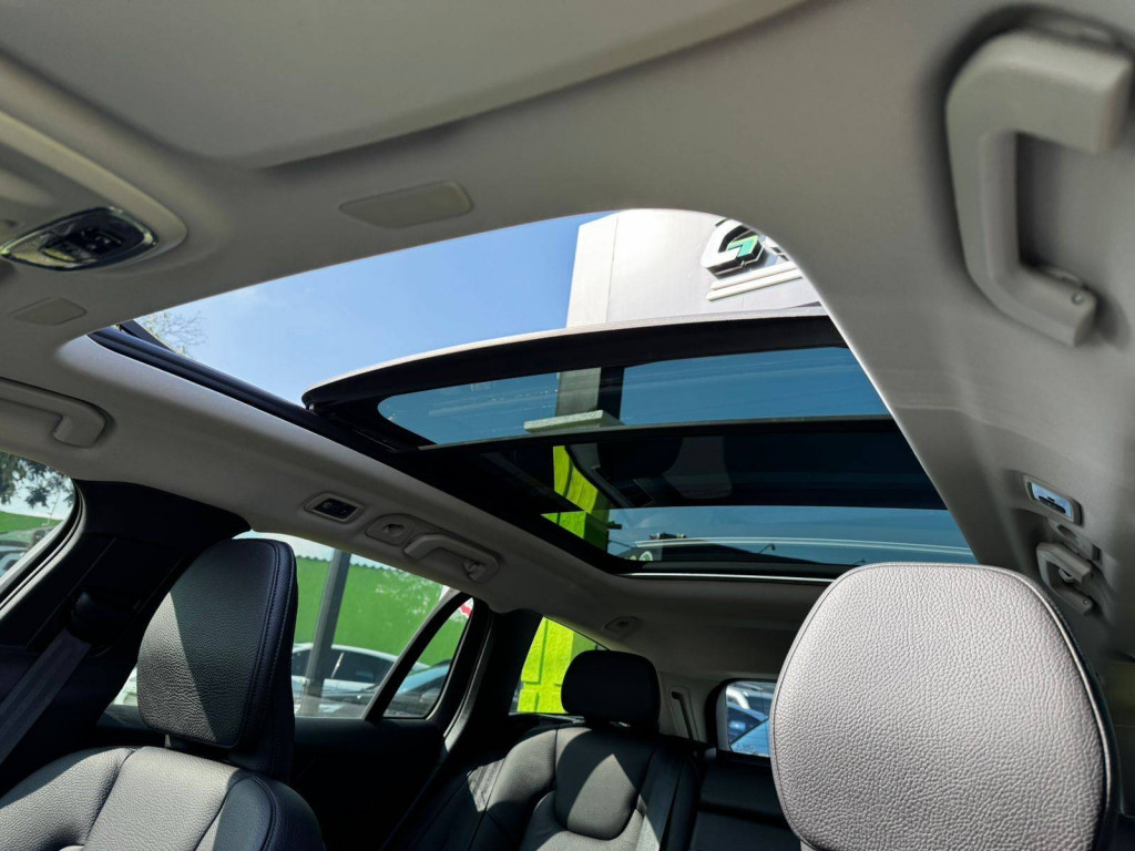 Imagem do veículo Volvo V60 T5 Momentum 2020
