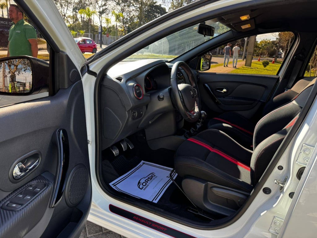 Imagem do veículo Renault Sandero Rs20mt 2022