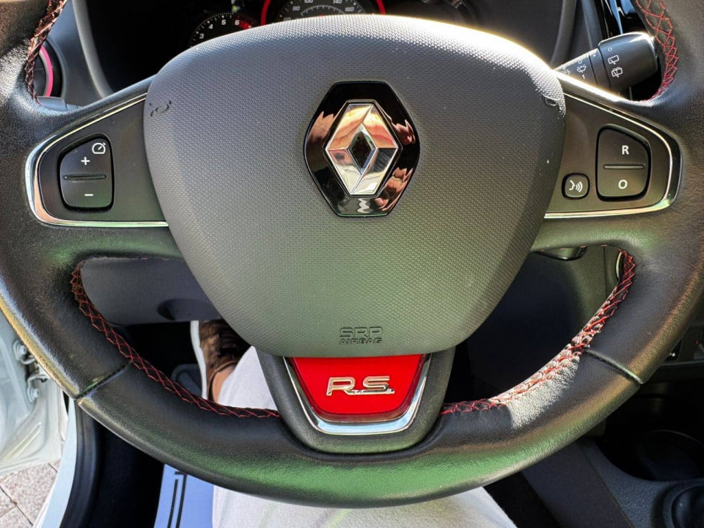 Imagem do veículo Renault Sandero Rs20mt 2022