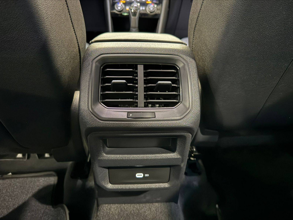 Imagem do veículo Volkswagen Taos Hl Tsi Ae 2022