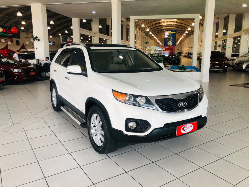 KIA SORENTO 3.5 V6 GASOLINA EX 4WD AUTOMÁTICO