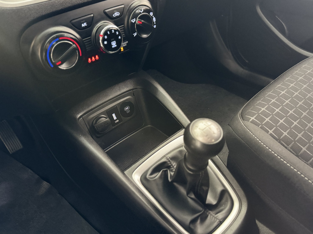 Imagem do veículo HYUNDAI HB20 1.0 COMFORT 12V FLEX 4P MANUAL