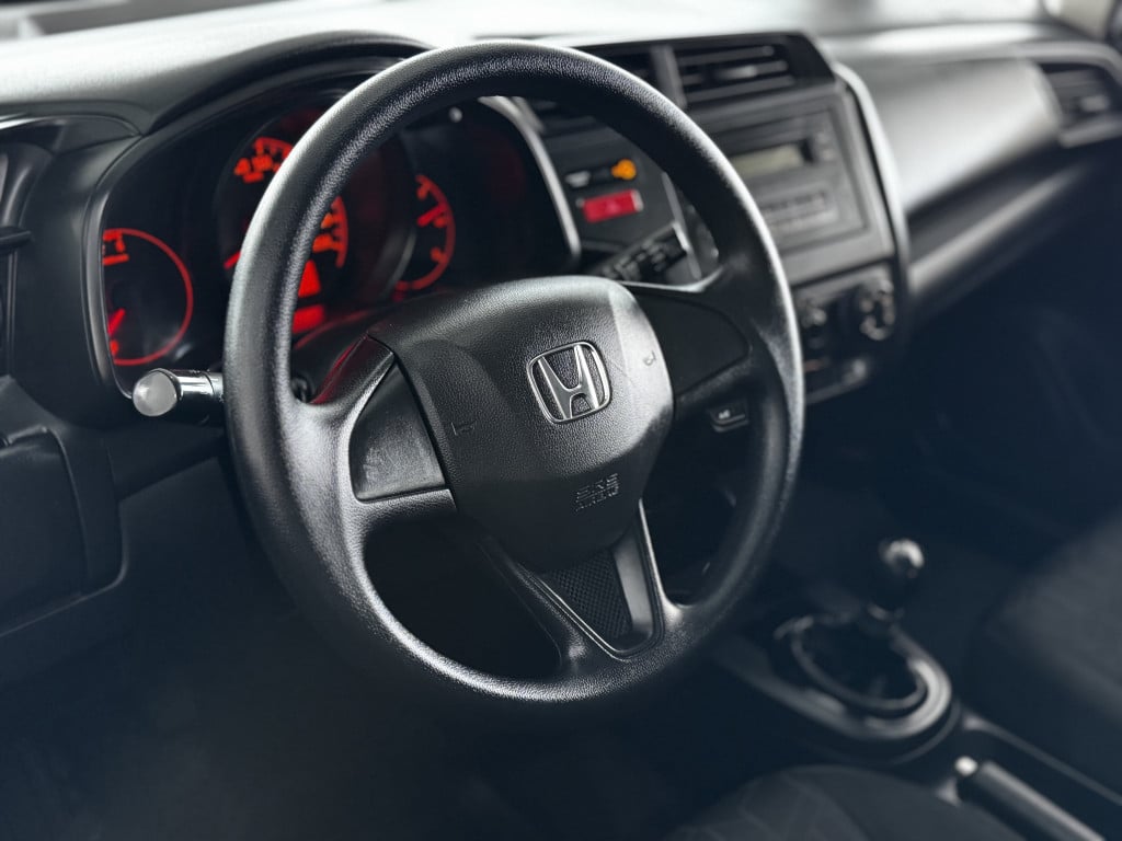 Imagem do veículo HONDA FIT 1.5 LX 16V FLEX 4P MANUAL
