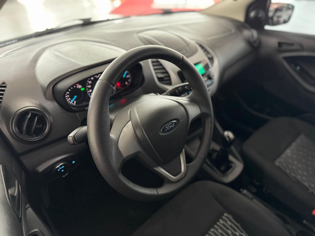 Imagem do veículo FORD KA 1.0 SE 12V FLEX 4P MANUAL
