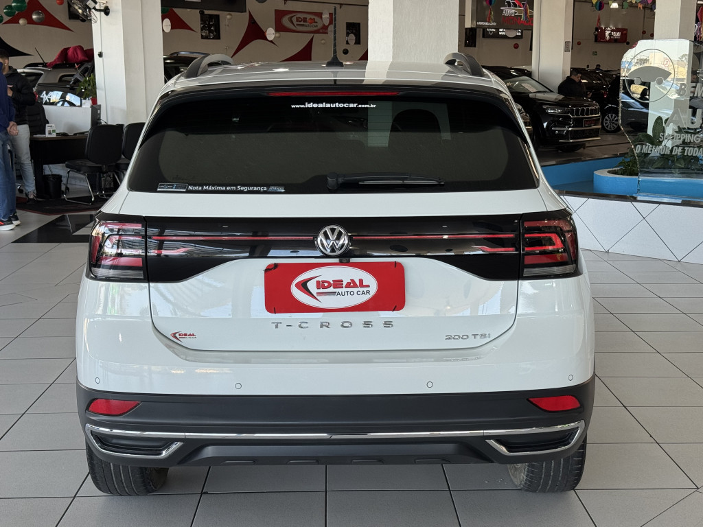 Imagem do veículo VOLKSWAGEN T-CROSS 1.0 200 TSI TOTAL FLEX COMFORTLINE AUTOMÁTICO