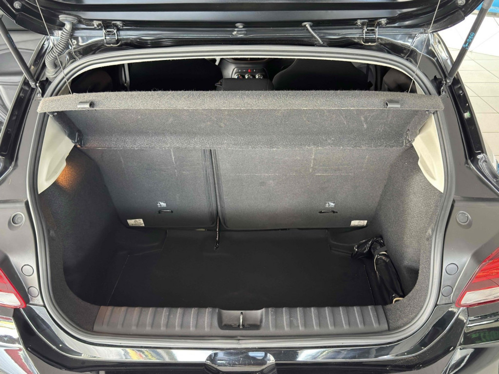 Imagem do veículo CHEVROLET ONIX 1.0 FLEX LT MANUAL