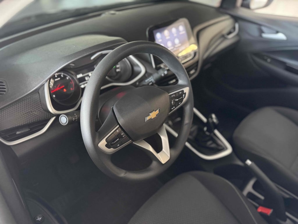 Imagem do veículo CHEVROLET ONIX 1.0 FLEX LT MANUAL