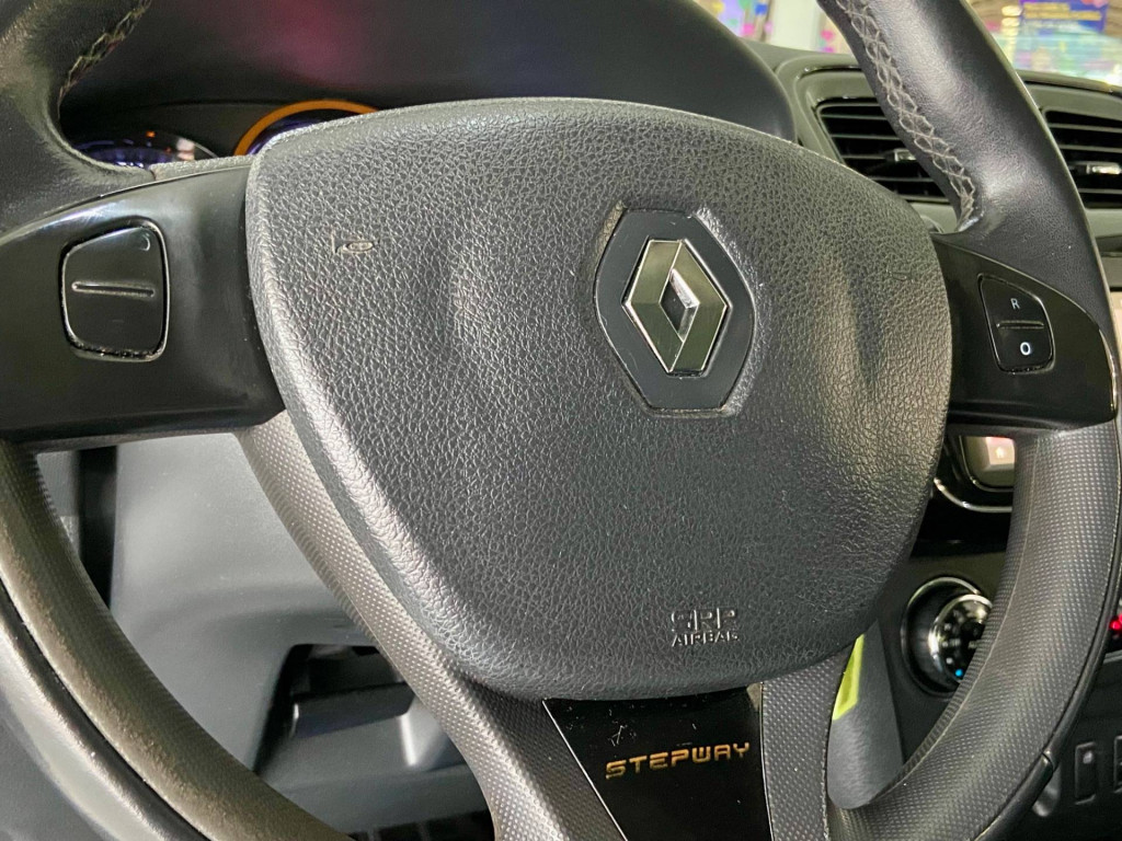 Imagem do veículo Renault Sandero Step 16 2017
