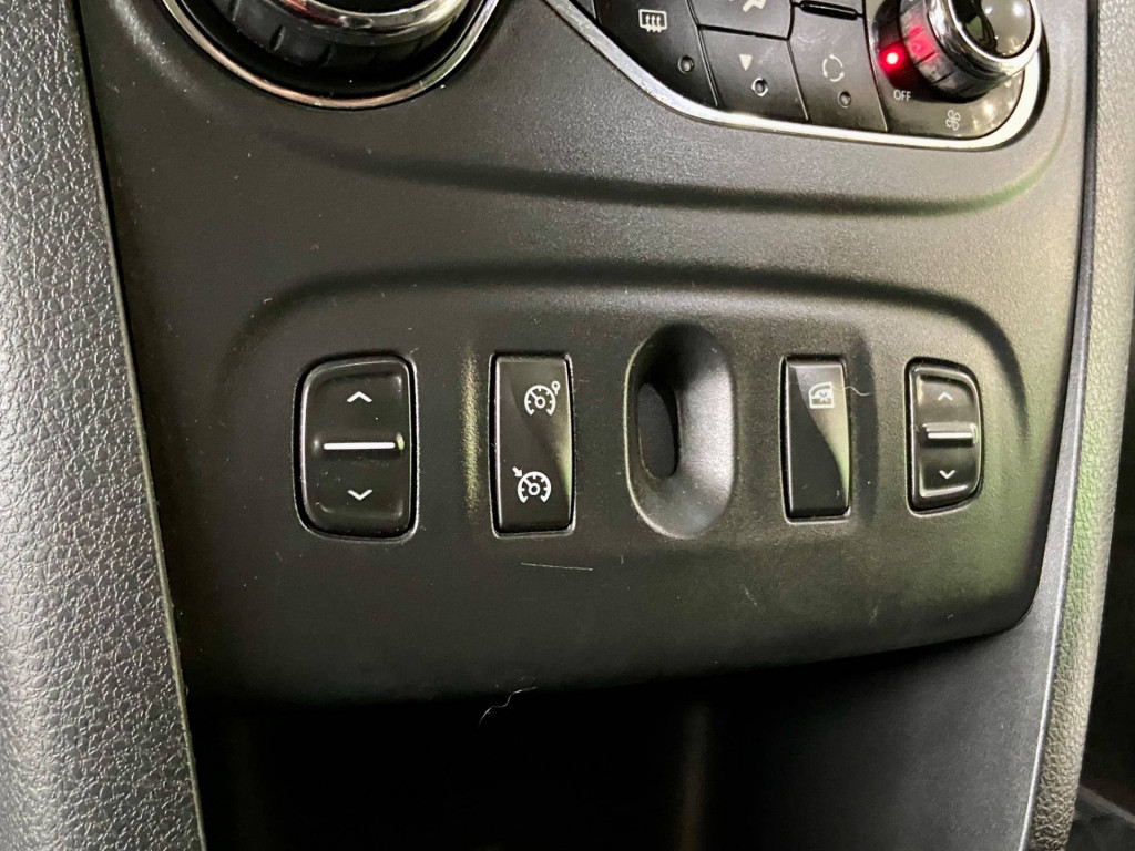 Imagem do veículo Renault Sandero Step 16 2017