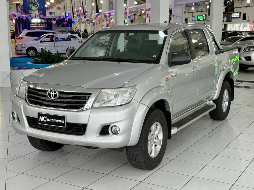 Imagem do veículo Toyota Hilux Cd4x2 Sr 2014