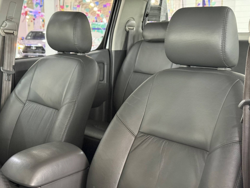 Imagem do veículo Toyota Hilux Cd4x2 Sr 2014