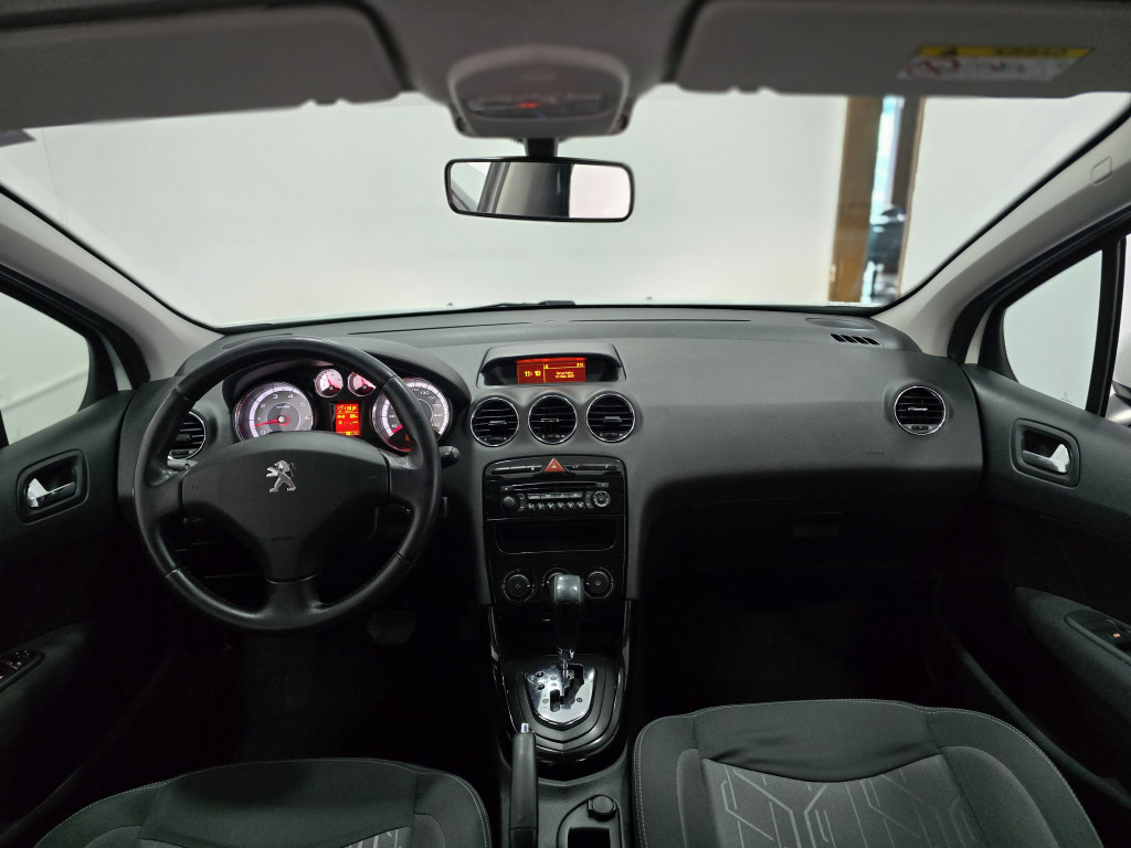 Imagem do veículo PEUGEOT 308 1.6 ALLURE BUSINESS THP 16V FLEX 4P AUTOMÁTICO