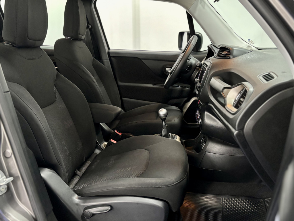 Imagem do veículo JEEP RENEGADE 1.8 16V FLEX SPORT 4P MANUAL