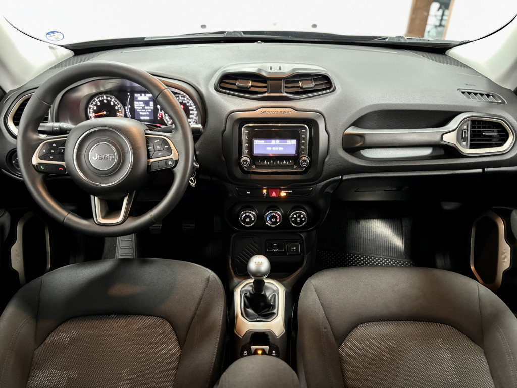Imagem do veículo JEEP RENEGADE 1.8 16V FLEX SPORT 4P MANUAL