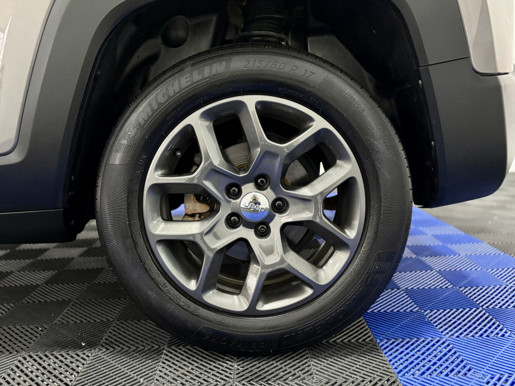 Imagem do veículo JEEP RENEGADE 1.8 16V FLEX SPORT 4P MANUAL