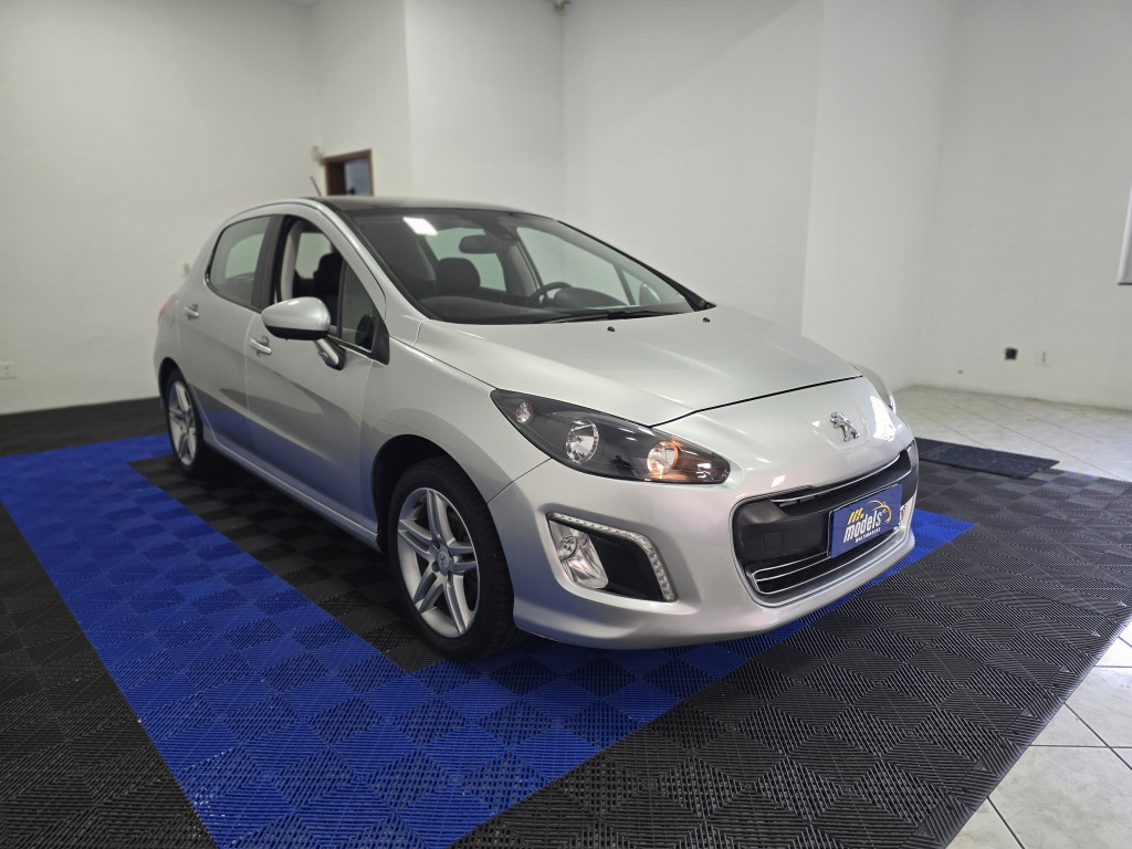 Imagem do veículo PEUGEOT 308 2.0 ALLURE 16V FLEX 4P AUTOMÁTICO