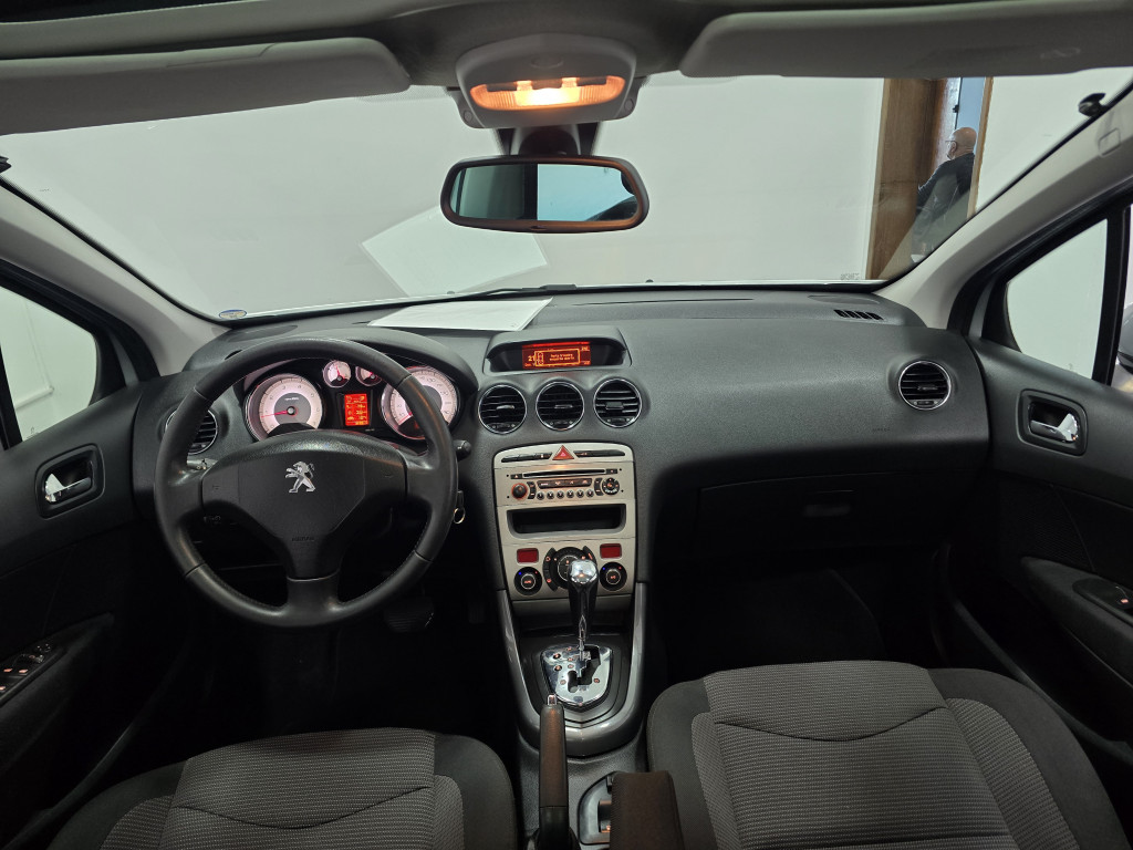 Imagem do veículo PEUGEOT 308 2.0 ALLURE 16V FLEX 4P AUTOMÁTICO