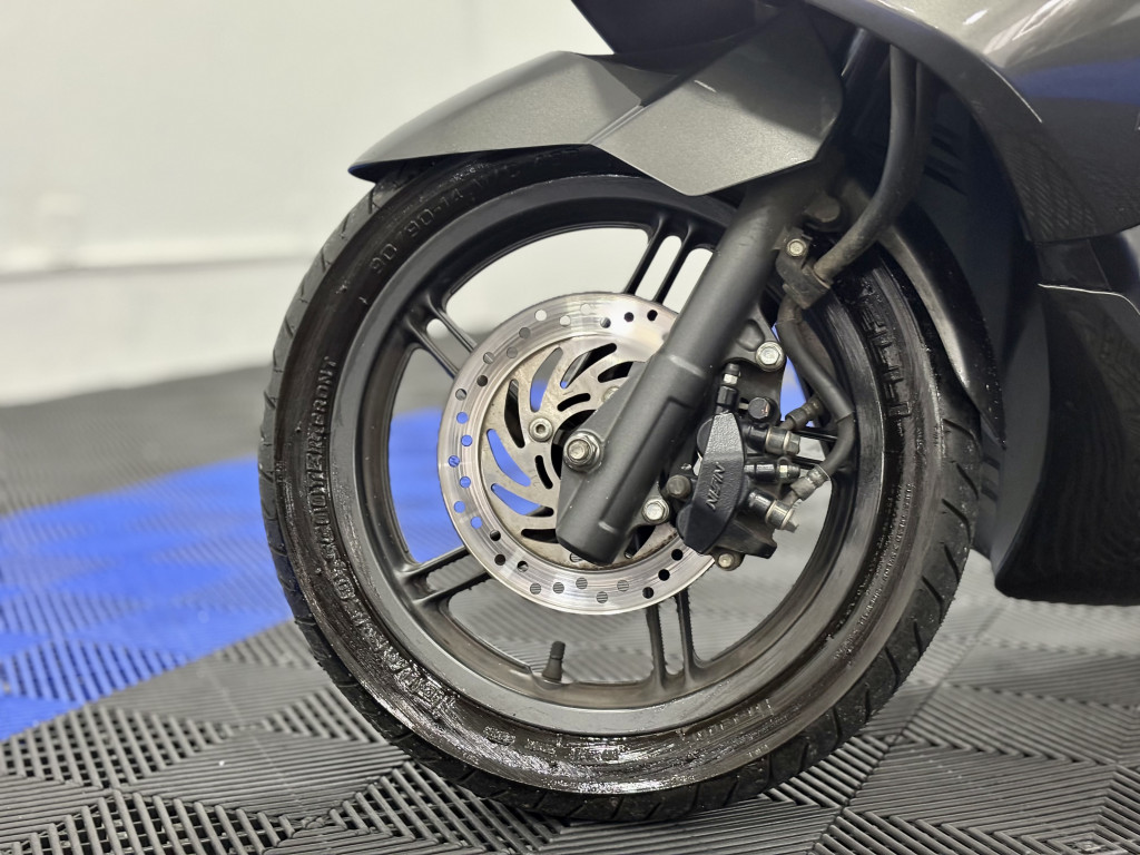 Imagem do veículo HONDA PCX 150 DLX ABS