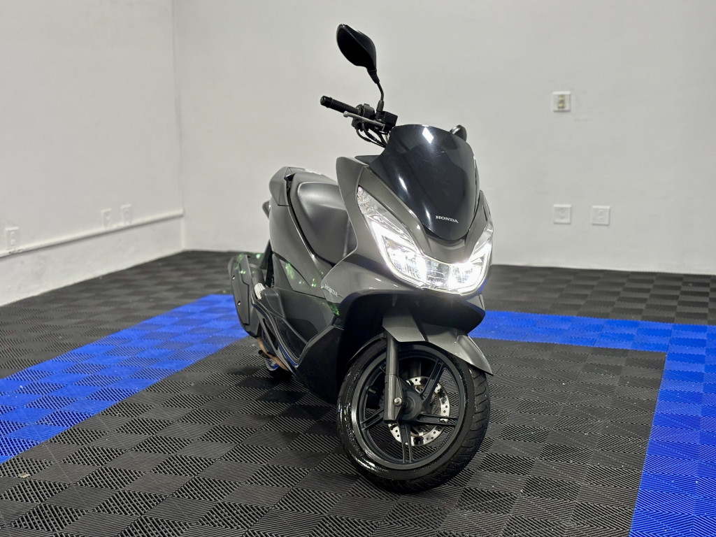 Imagem do veículo HONDA PCX 150 DLX ABS