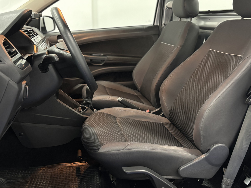 Imagem do veículo VOLKSWAGEN SAVEIRO 1.6 MI TRENDLINE CS 8V FLEX 2P MANUAL