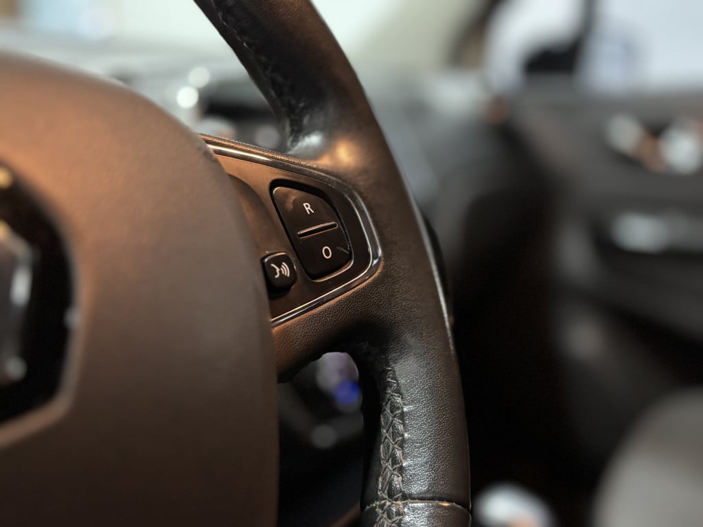 Imagem do veículo RENAULT CAPTUR 2.0 16V HI-FLEX INTENSE AUTOMÁTICO