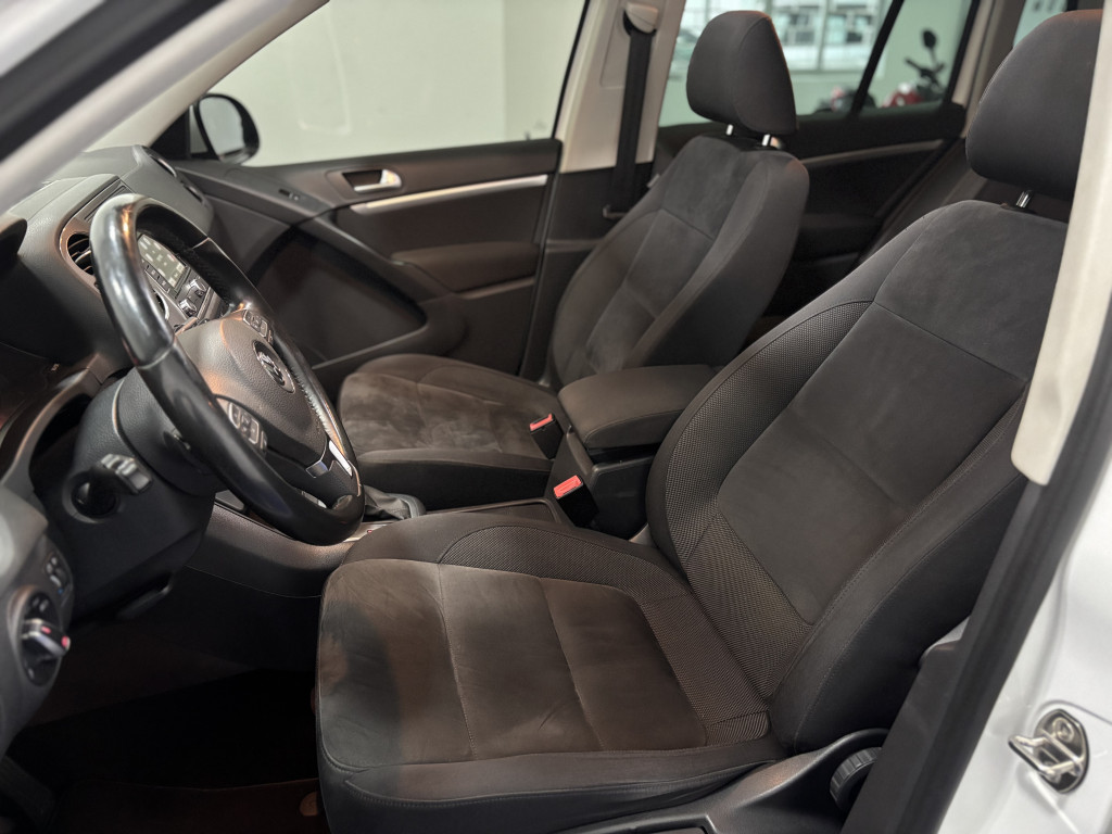 Imagem do veículo VOLKSWAGEN TIGUAN 2.0 TSI 16V TURBO GASOLINA 4P TIPTRONIC