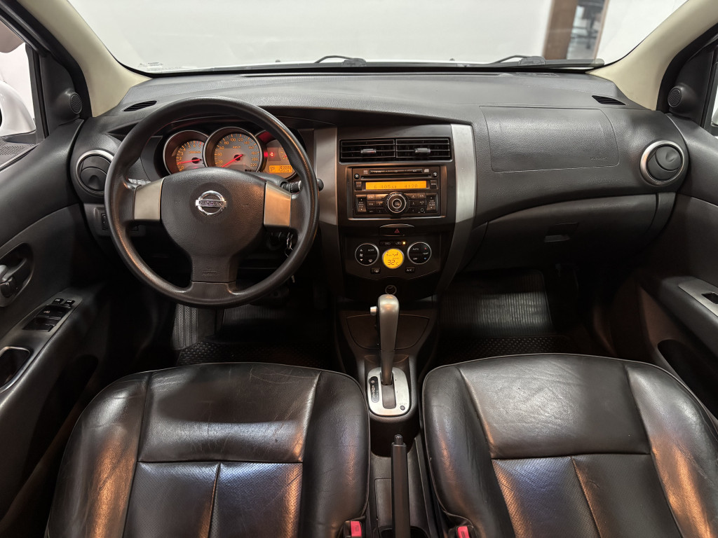 Imagem do veículo NISSAN LIVINA 1.8 SL X-GEAR 16V FLEX 4P AUTOMÁTICO