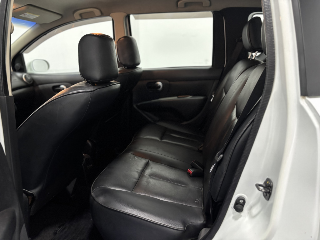 Imagem do veículo NISSAN LIVINA 1.8 SL X-GEAR 16V FLEX 4P AUTOMÁTICO