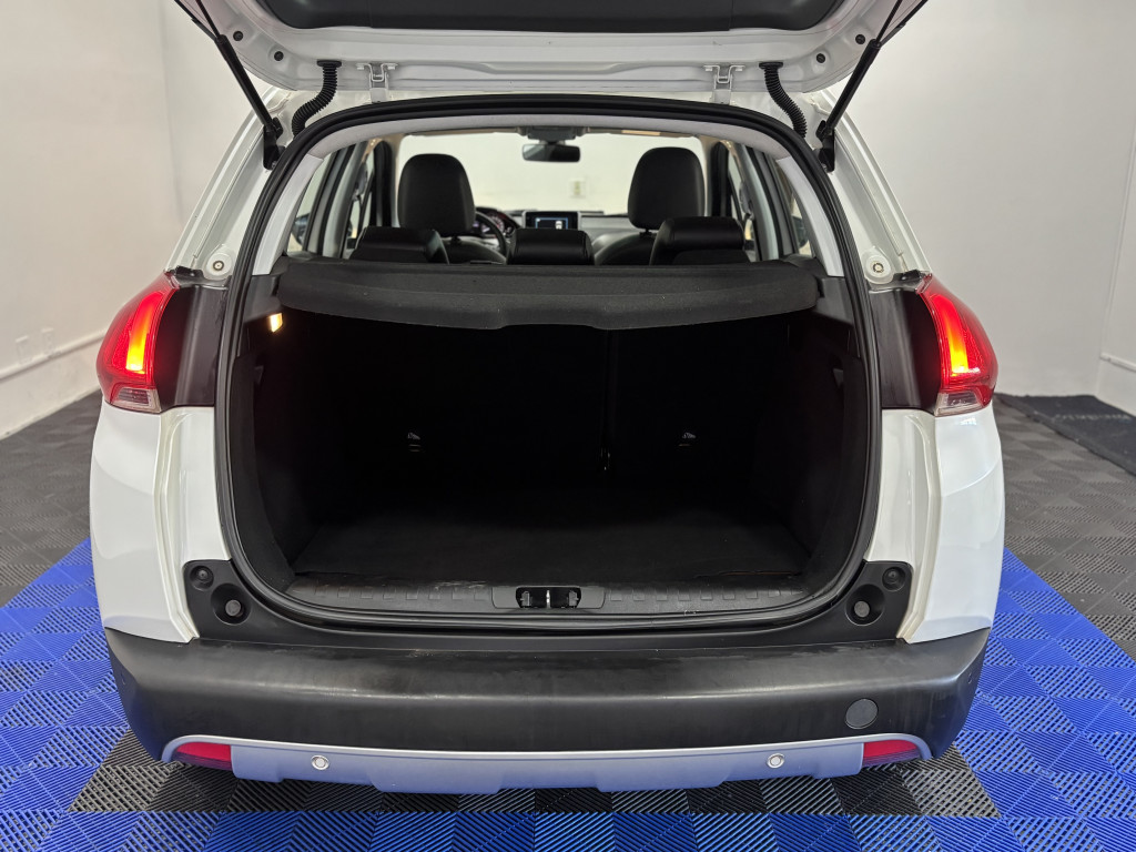 Imagem do veículo PEUGEOT 2008 1.6 16V THP FLEX GRIFFE 4P MANUAL