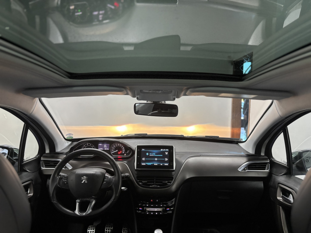Imagem do veículo PEUGEOT 2008 1.6 16V THP FLEX GRIFFE 4P MANUAL