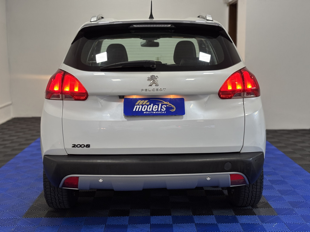 Imagem do veículo PEUGEOT 2008 1.6 16V THP FLEX GRIFFE 4P MANUAL