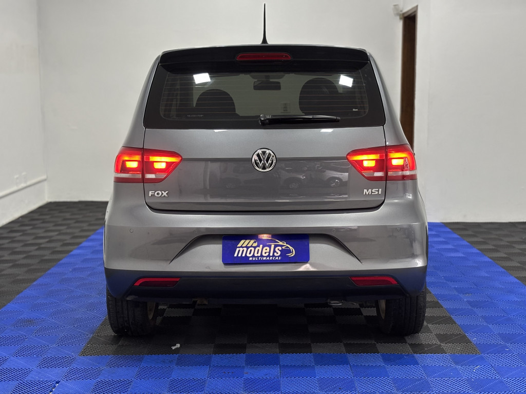 Imagem do veículo VOLKSWAGEN FOX 1.6 MSI COMFORTLINE 8V FLEX 4P MANUAL