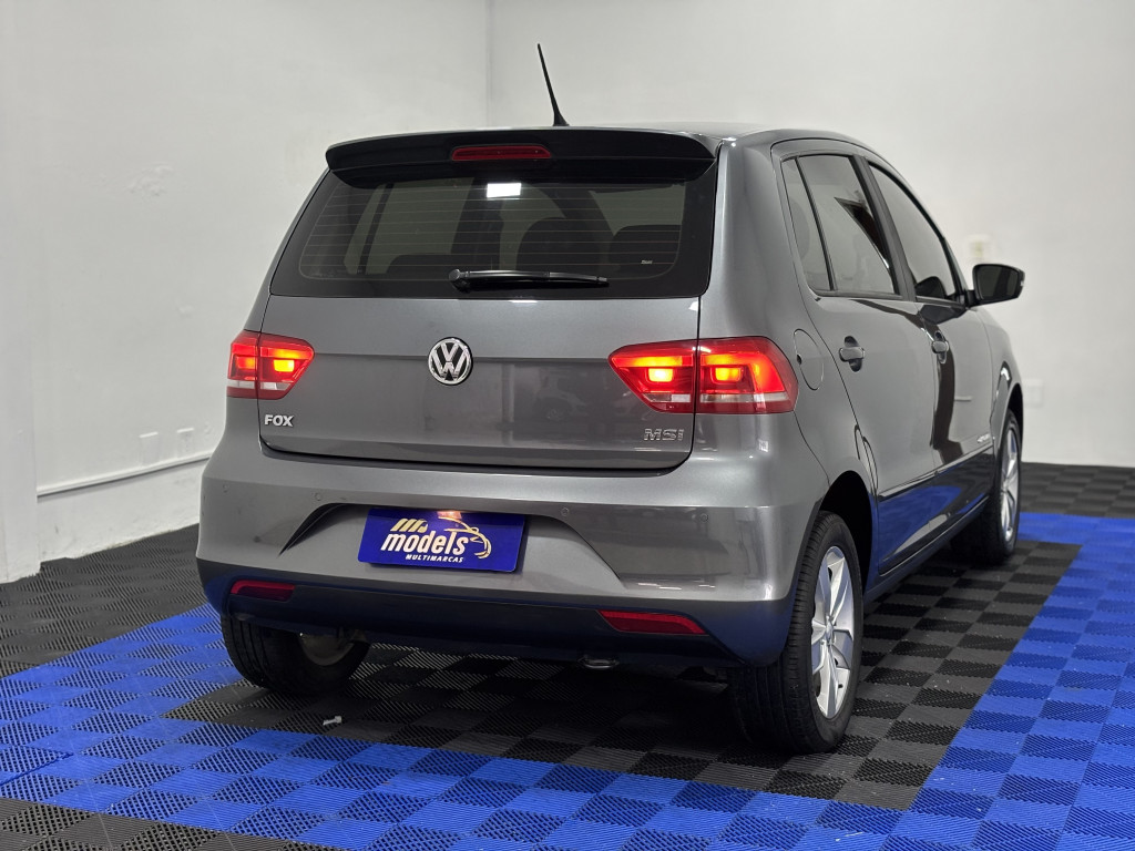 Imagem do veículo VOLKSWAGEN FOX 1.6 MSI COMFORTLINE 8V FLEX 4P MANUAL