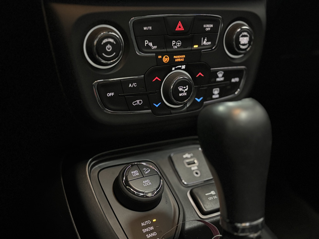 Imagem do veículo JEEP COMPASS 2.0 16V DIESEL S 4X4 AUTOMÁTICO
