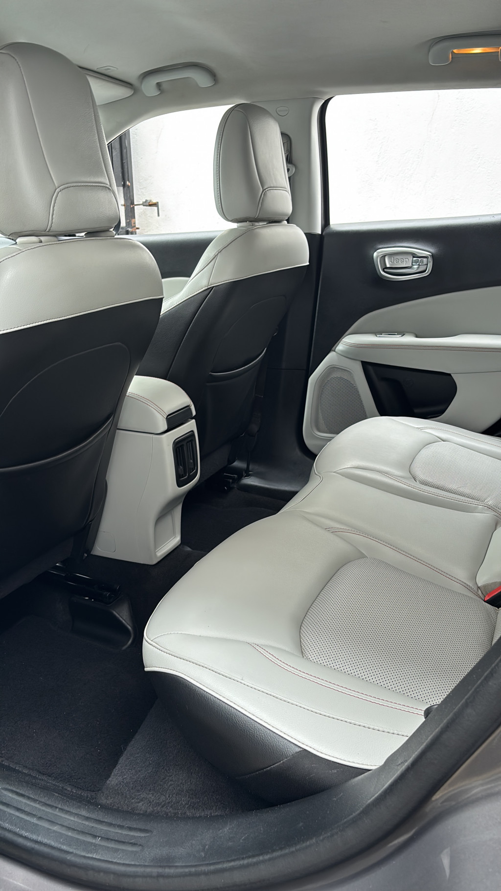 Imagem do veículo JEEP COMPASS 2.0 16V FLEX LIMITED AUTOMÁTICO