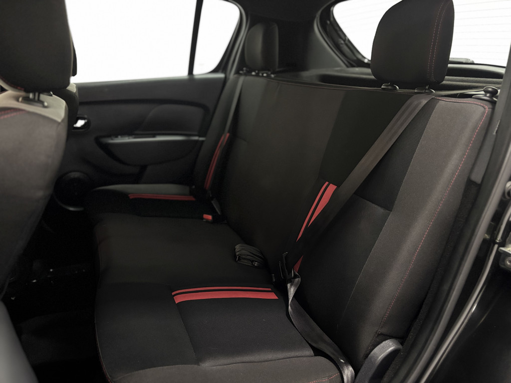 Imagem do veículo RENAULT SANDERO 2.0 16V HI-FLEX RS RACING SPIRIT MANUAL