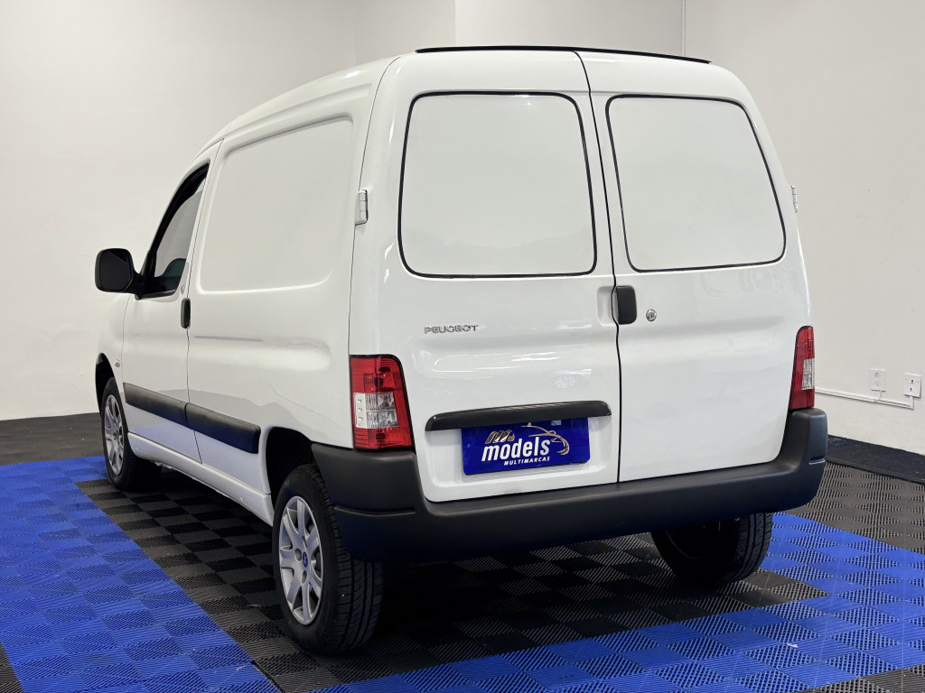Imagem do veículo PEUGEOT PARTNER 1.6 FURGÃO 16V GASOLINA 2P MANUAL