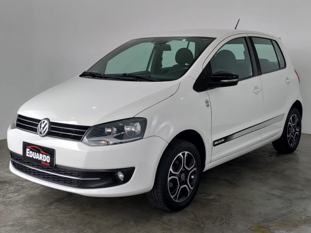 Imagem do veículo VOLKSWAGEN FOX 1.0 MI SELEÇÃO 8V FLEX 4P MANUAL