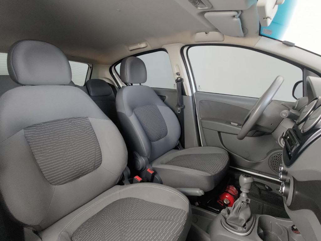 Imagem do veículo FIAT PALIO 1.4 MPI ATTRACTIVE 8V FLEX 4P MANUAL