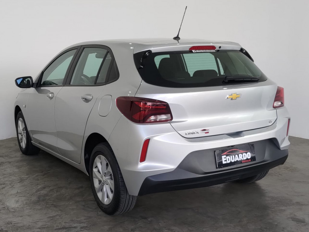 Imagem do veículo CHEVROLET ONIX 1.0 FLEX LT MANUAL