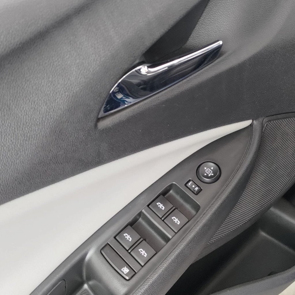 Imagem do veículo CHEVROLET ONIX 1.0 TURBO FLEX PLUS PREMIER AUTOMÁTICO