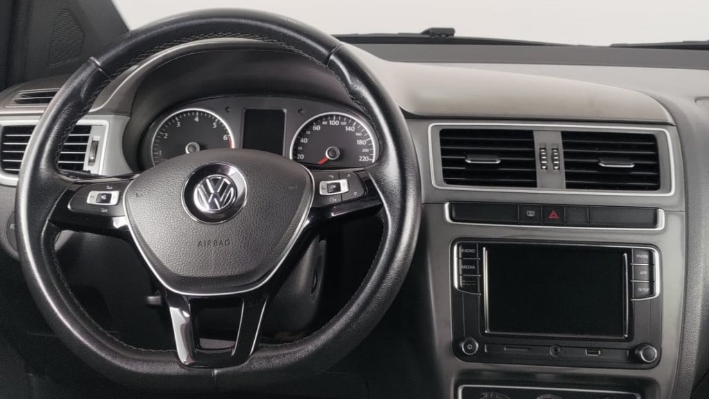 Imagem do veículo VOLKSWAGEN FOX 1.6 MSI TOTAL FLEX XTREME 4P MANUAL