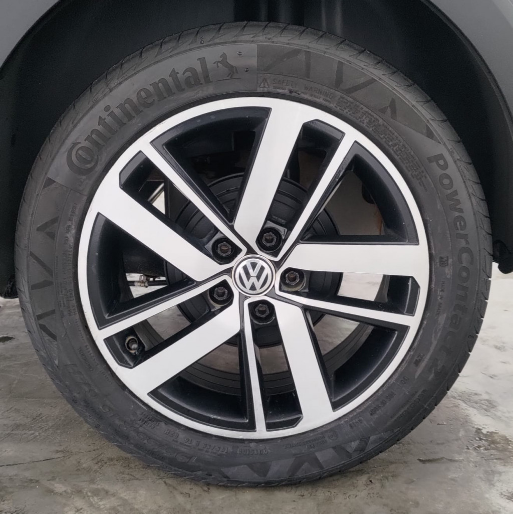 Imagem do veículo VOLKSWAGEN FOX 1.6 MSI TOTAL FLEX XTREME 4P MANUAL
