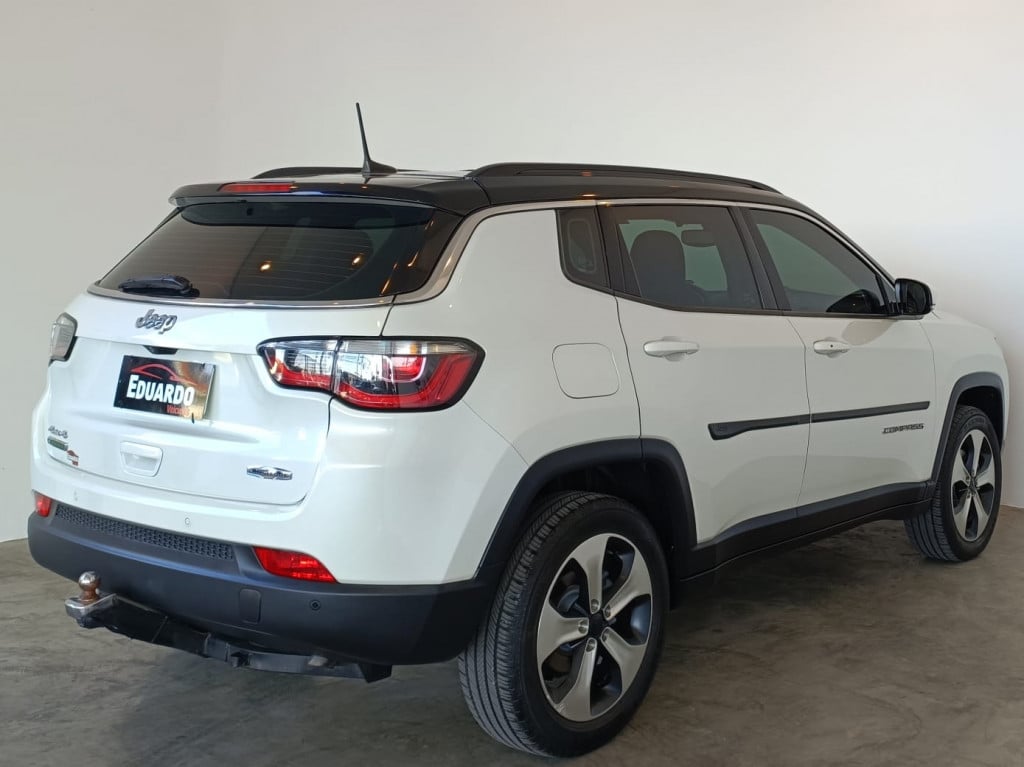 Imagem do veículo JEEP COMPASS 2.0 16V DIESEL LONGITUDE 4X4 AUTOMÁTICO