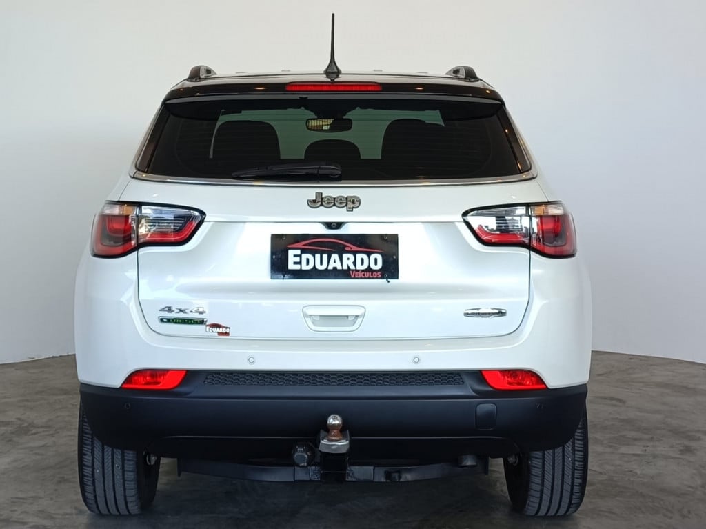 Imagem do veículo JEEP COMPASS 2.0 16V DIESEL LONGITUDE 4X4 AUTOMÁTICO